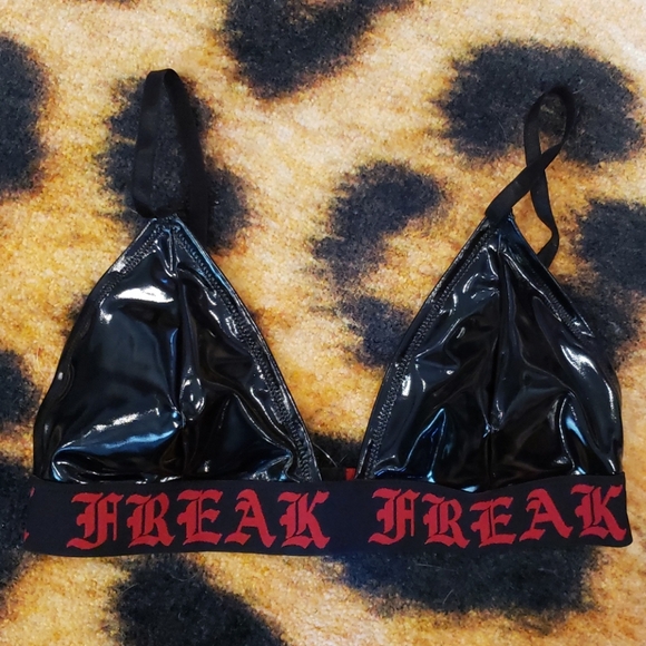 🕸FREAK Bralette 🕸 - Picture 2 of 5
